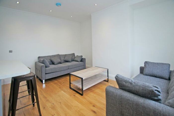 2 Bedroom Terraced House To Rent In Haddon Place, LS4