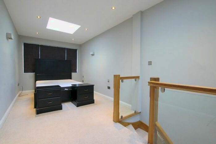 1 Bedroom Maisonette To Rent In Haydons Road, London, SW19