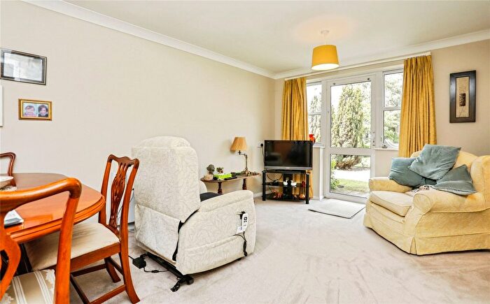 1 Bedroom Flat For Sale In Elmhurst Court, Woodbridge, IP12