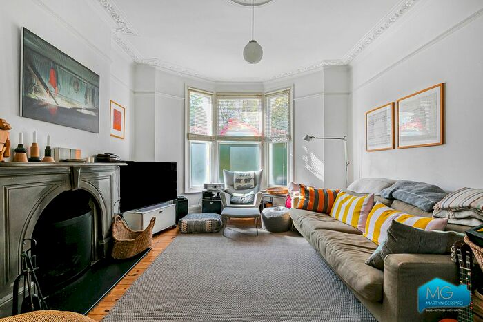 5 Bedroom End Of Terrace House To Rent In Blythwood Road, Stroud Green, London, N4