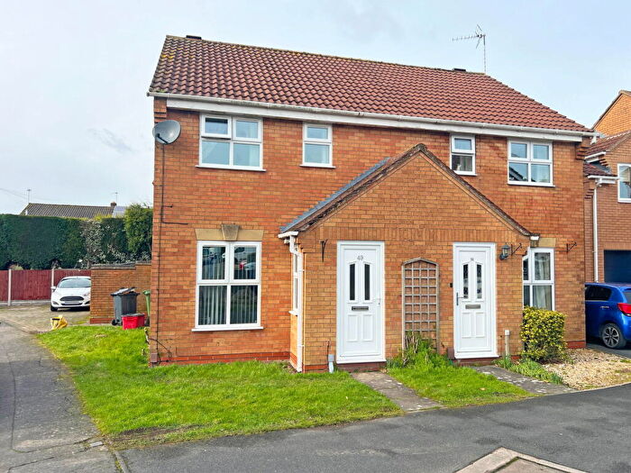 3 Bedroom Semi Detached House For Sale In Thorndale, Ibstock, Leicestershire, LE67