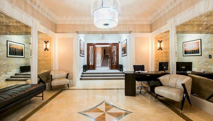 5 Bedroom Apartment To Rent In Strathmore Court, St. Johns Wood, London, NW8