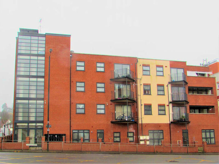 2 Bedroom Flat To Rent In Northolt Road, Harrow, Middlesex, HA2