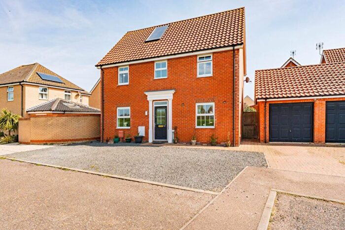 4 Bedroom Detached House For Sale In Buttermere Way, Carlton Colville, NR33