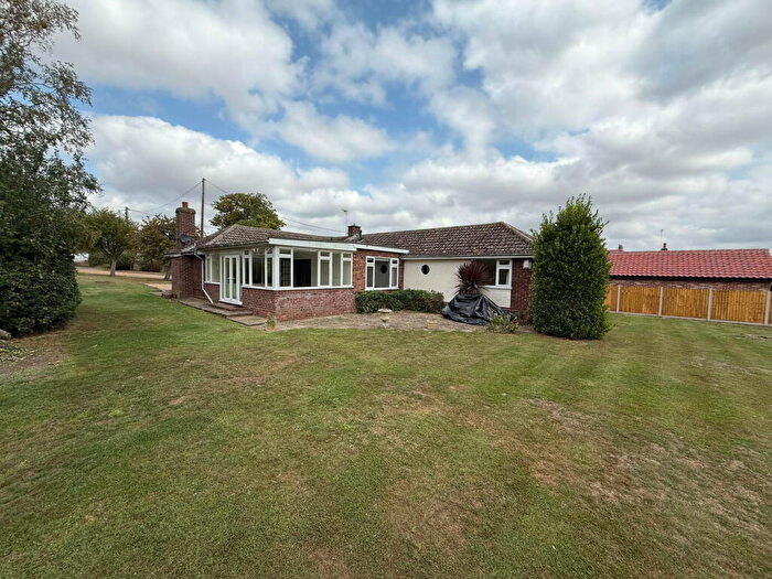 3 Bedroom Detached Bungalow For Sale In Mount Pleasant, Framlingham, Woodbridge, IP13