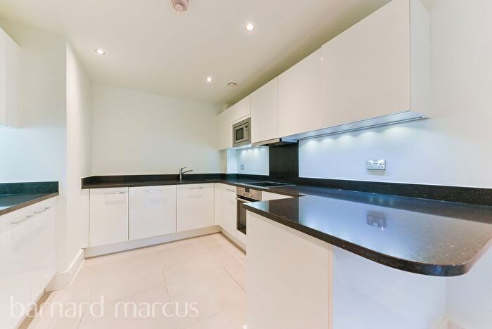 1 Bedroom Flat To Rent In Roehampton Lane, London, SW15