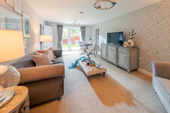 1 Bedroom Flat For Sale In Glebe Court, Abbotswood Common Road, Romsey, Hampshire, SO51