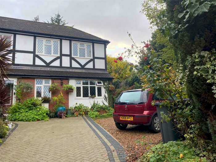 Studio To Rent In Albemarle Road, Beckenham, BR3