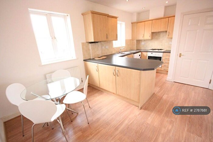 2 Bedroom Flat To Rent In Kelly Avenue, London, SE15