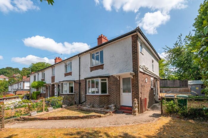 3 Bedroom End Of Terrace House For Sale In Mostyn Terrace, Redhill, RH1