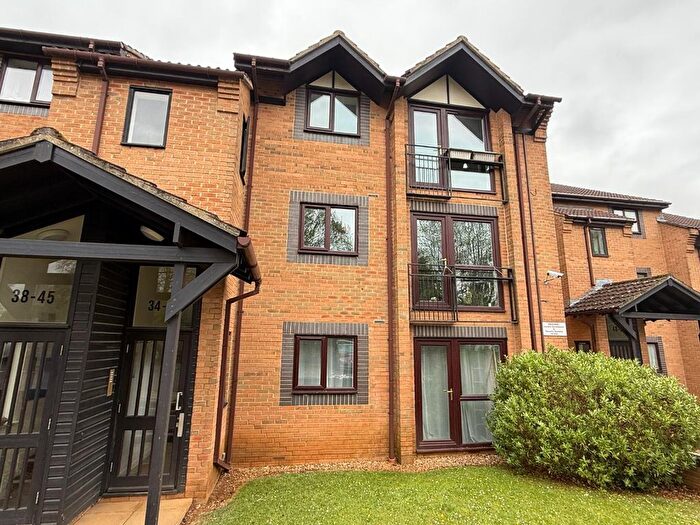 1 Bedroom Flat To Rent In Beaufort Heights, St George, Bristol, BS5