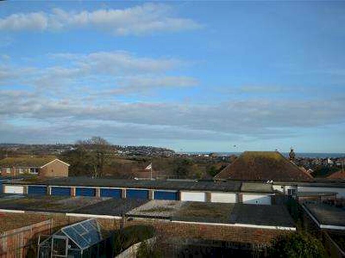 3 Bedroom End Of Terrace House To Rent In Kinver Lane, Bexhill-on-sea, TN40