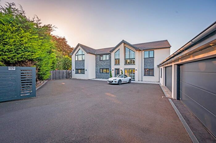 5 Bedroom Detached House To Rent In Oundle Road, Thrapston, Kettering, NN14