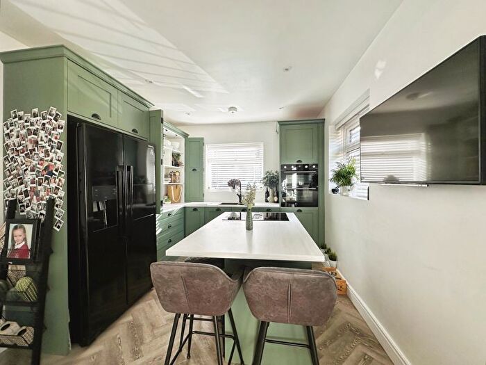 2 Bedroom Semi-Detached Bungalow For Sale In Holden Avenue, Bury, BL9