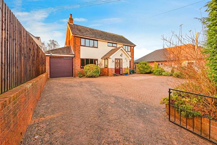 4 Bedroom Detached House For Sale In Hood Lane, Armitage, Rugeley, WS15