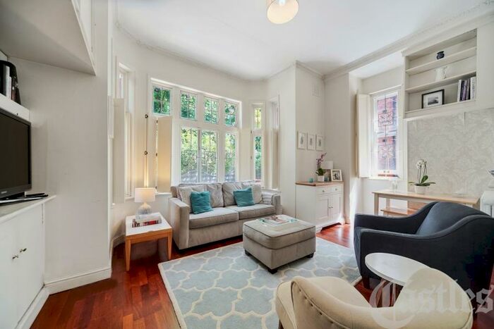 2 Bedroom Flat To Rent In Sunnyside Road, Islington, N19