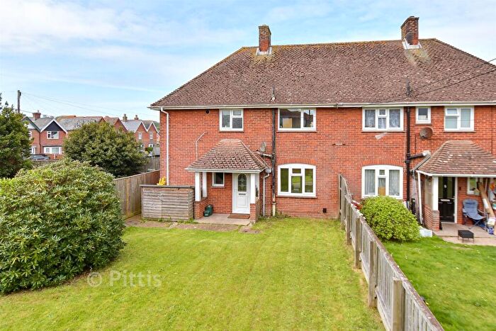 3 Bedroom Semi-Detached House For Sale In Heathfield Road, Freshwater, Isle Of Wight, PO40