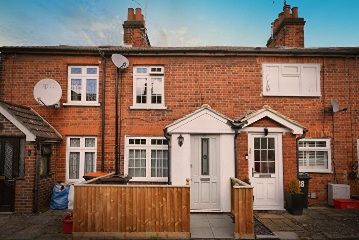 2 Bedroom Terraced House For Sale In Great Eastern Road, Warley, Brentwood, CM14