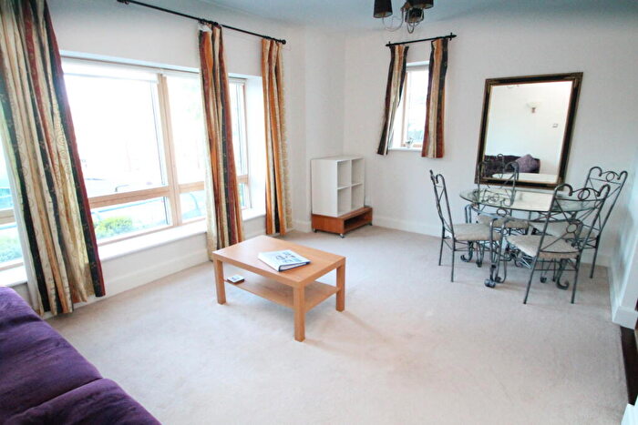 1 Bedroom Flat To Rent In Sherman Road, Bromley, BR1