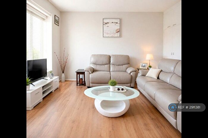 1 Bedroom Flat To Rent In Oxford Road, Canterbury, CT1
