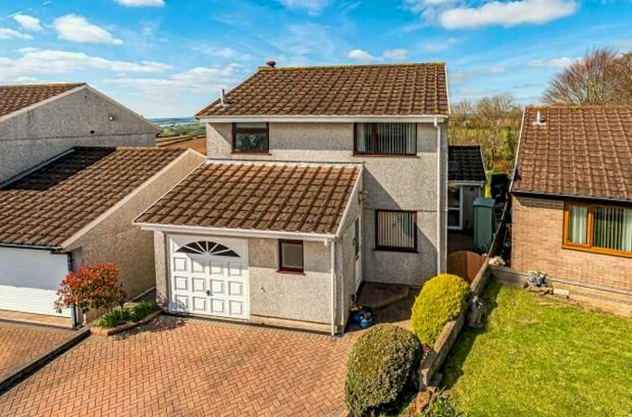 3 Bedroom Detached House For Sale In Andrews Way, Hatt, Saltash, Cornwall, PL12