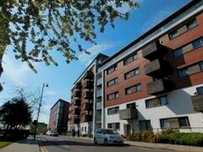 1 Bedroom Flat For Sale In Skyline, Granville Street, Birmingham, West Midlands, B1