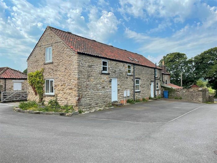 3 Bedroom Cottage For Sale In Main Street, Seamer, Scarborough, YO12