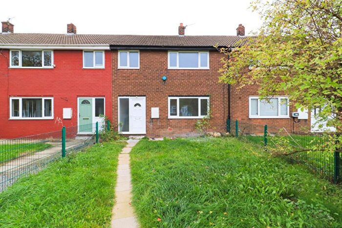 3 Bedroom Terraced House For Sale In Throstle Row, Knottingley, WF11