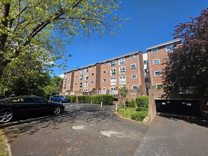 2 Bedroom Flat To Rent In Westmoreland Road, Bromley, BR2