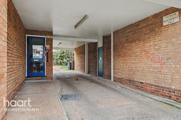 1 Bedroom Flat For Sale In Sandfield Road, Thornton Heath, CR7