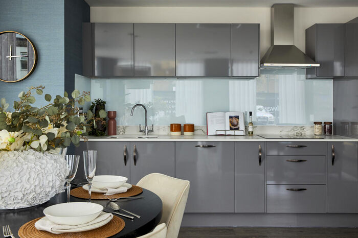 2 Bedroom Apartment For Sale In Copperhouse Green Lowfield Street Dartford, DA1