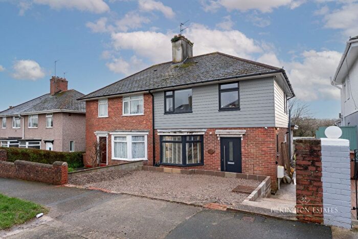 3 Bedroom Semi Detached House For Sale In Pemros Road, Plymouth, Devon, PL5