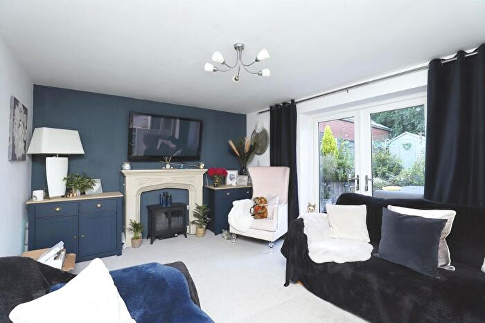 3 Bedroom House To Rent In Katherine Road, Thurcroft, S66