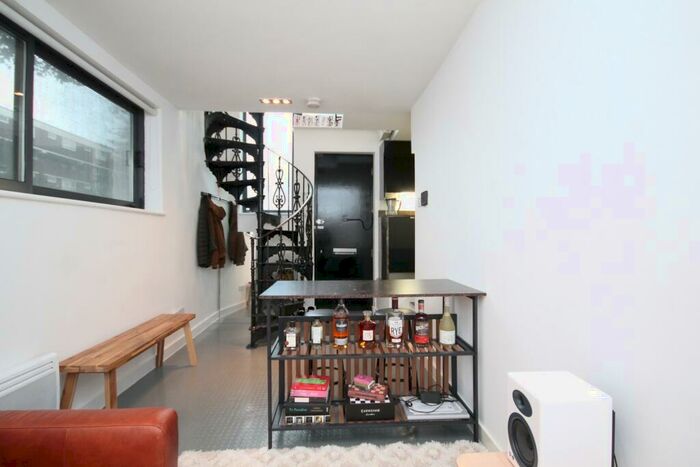 1 Bedroom Flat To Rent In Freeling Street, Islington, N1