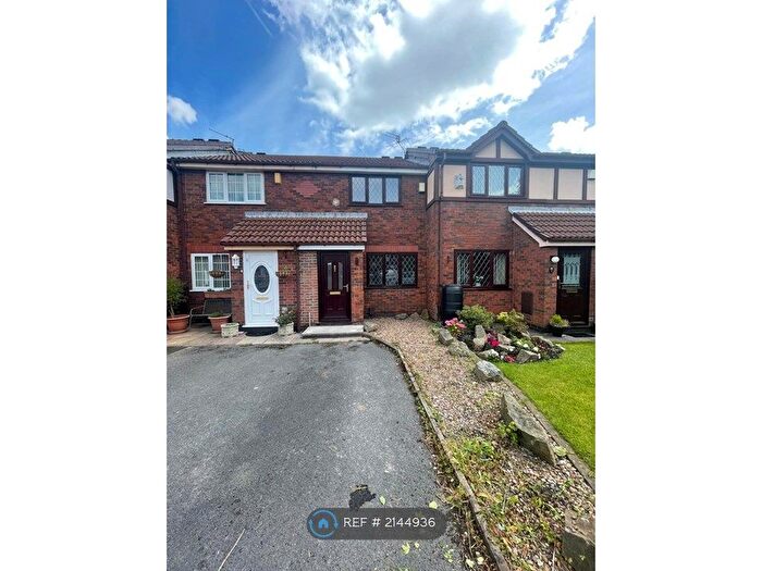 2 Bedroom Terraced House To Rent In Towncroft, Denton, Manchester, M34