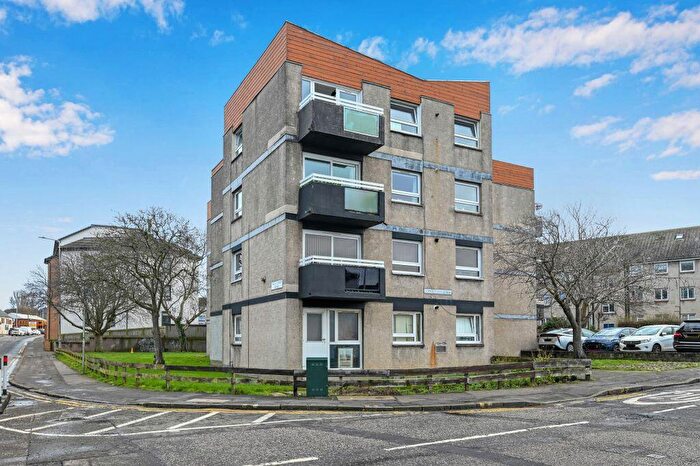 1 Bedroom Flat For Sale In / Longstone Park, Edinburgh, EH14