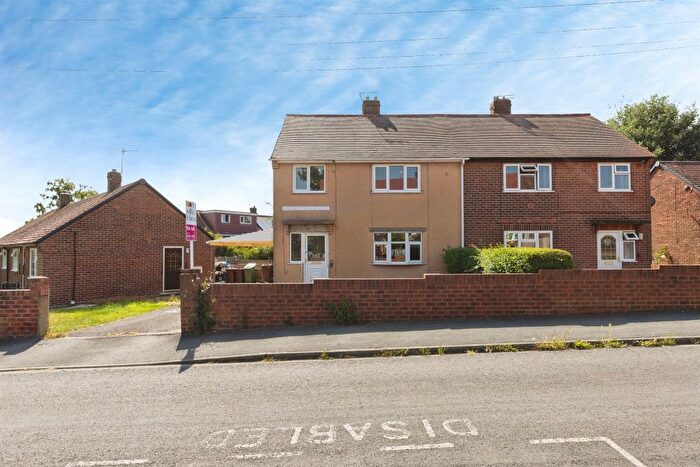 3 Bedroom Semi-Detached House For Sale In Netherfield Crescent, Netherton, Wakefield, WF4