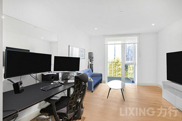 1 Bedroom Apartment For Sale In Vaughan Way, Wapping, E1W