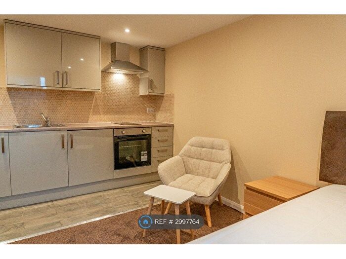 Studio To Rent In Legrams Mill Residence, Bradford, BD7