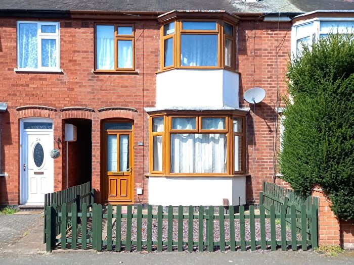 3 Bedroom Town House For Sale In Linden Road, Loughborough, Leicestershire, LE11