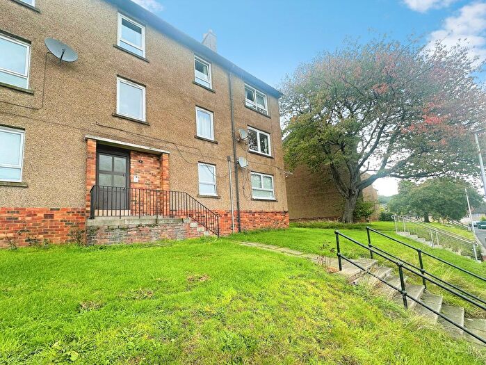 2 Bedroom Flat To Rent In Pentland Crescent, Dundee, DD2