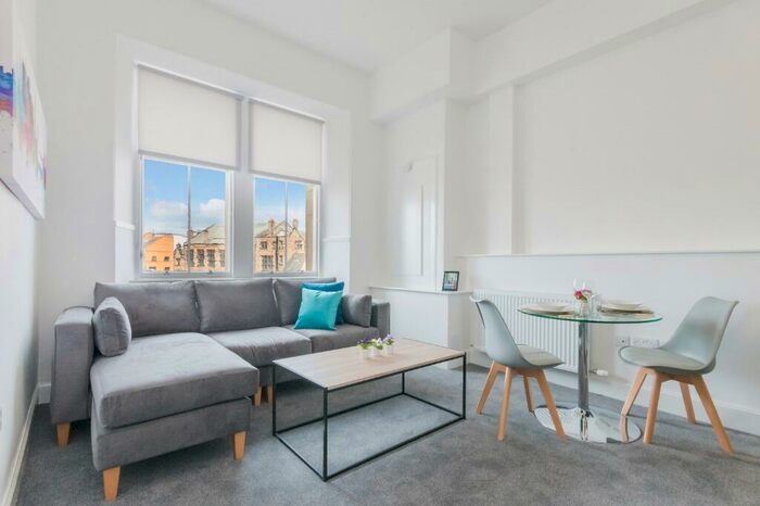 1 Bedroom Flat To Rent In Lochrin Terrace, Tollcross, Edinburgh, EH3