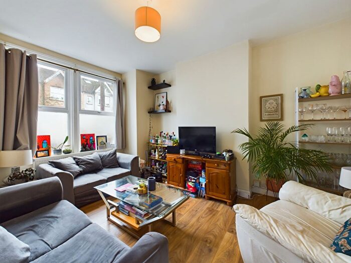 4 Bedroom Terraced House To Rent In Gassiot Road, London, SW17