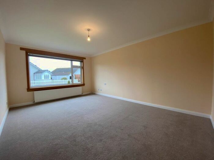 2 Bedroom Semi Detached Bungalow To Rent In Rosemount Park Blairgowrie 