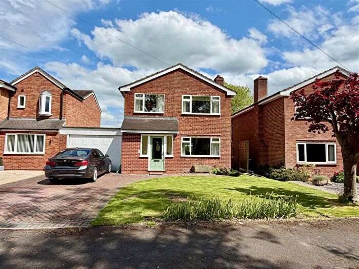3 Bedroom Detached House For Sale In Appleby Close, Great Alne, Alcester, B49