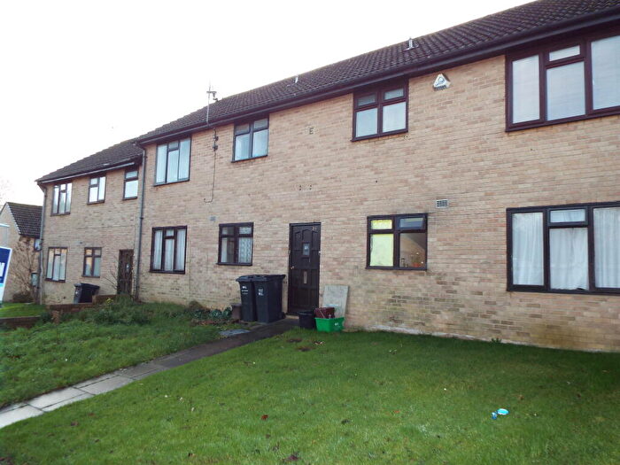 Studio To Rent In Yeovil Town Centre, BA21