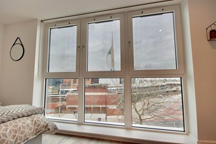 Studio To Rent In Brunel House, The Hard, Portsmouth, PO1
