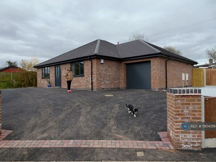 3 Bedroom Bungalow To Rent In Audmore, Stafford, ST20