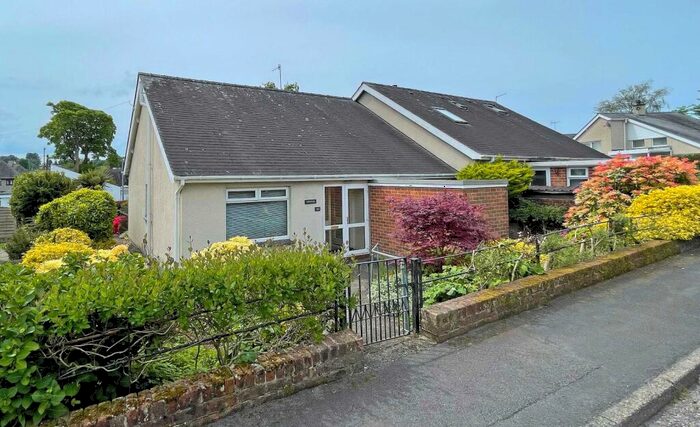 3 Bedroom Semi-Detached House For Sale In Glan Beuno Estate, Bontnewydd, Caernarfon, Gwynedd, LL55