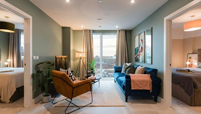2 Bedroom Flat To Rent In New York Square, Soyo, Quarry Hill, Leeds, West Yorkshire, LS2